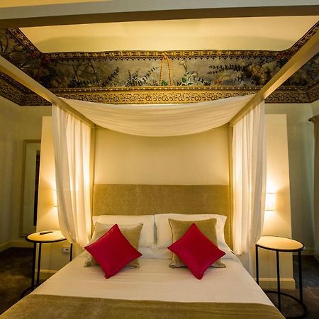 Palazzo Franceschini Hotel Cascia Kültér fotó