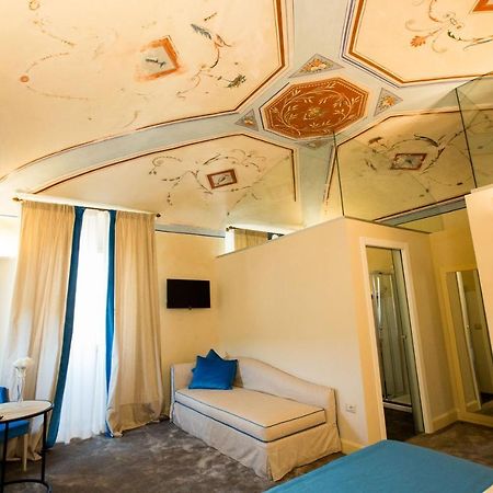 Palazzo Franceschini Hotel Cascia Kültér fotó