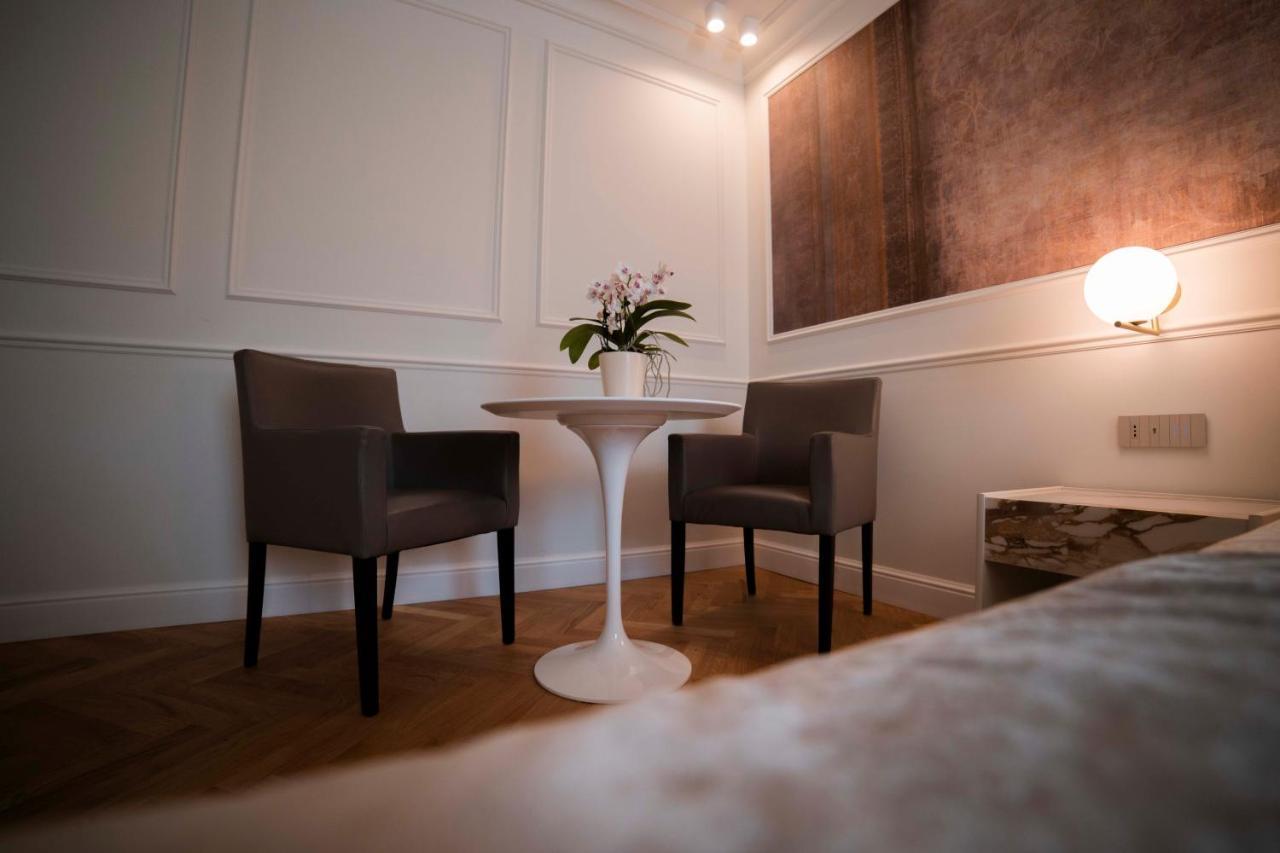 Palazzo Franceschini Hotel Cascia Kültér fotó