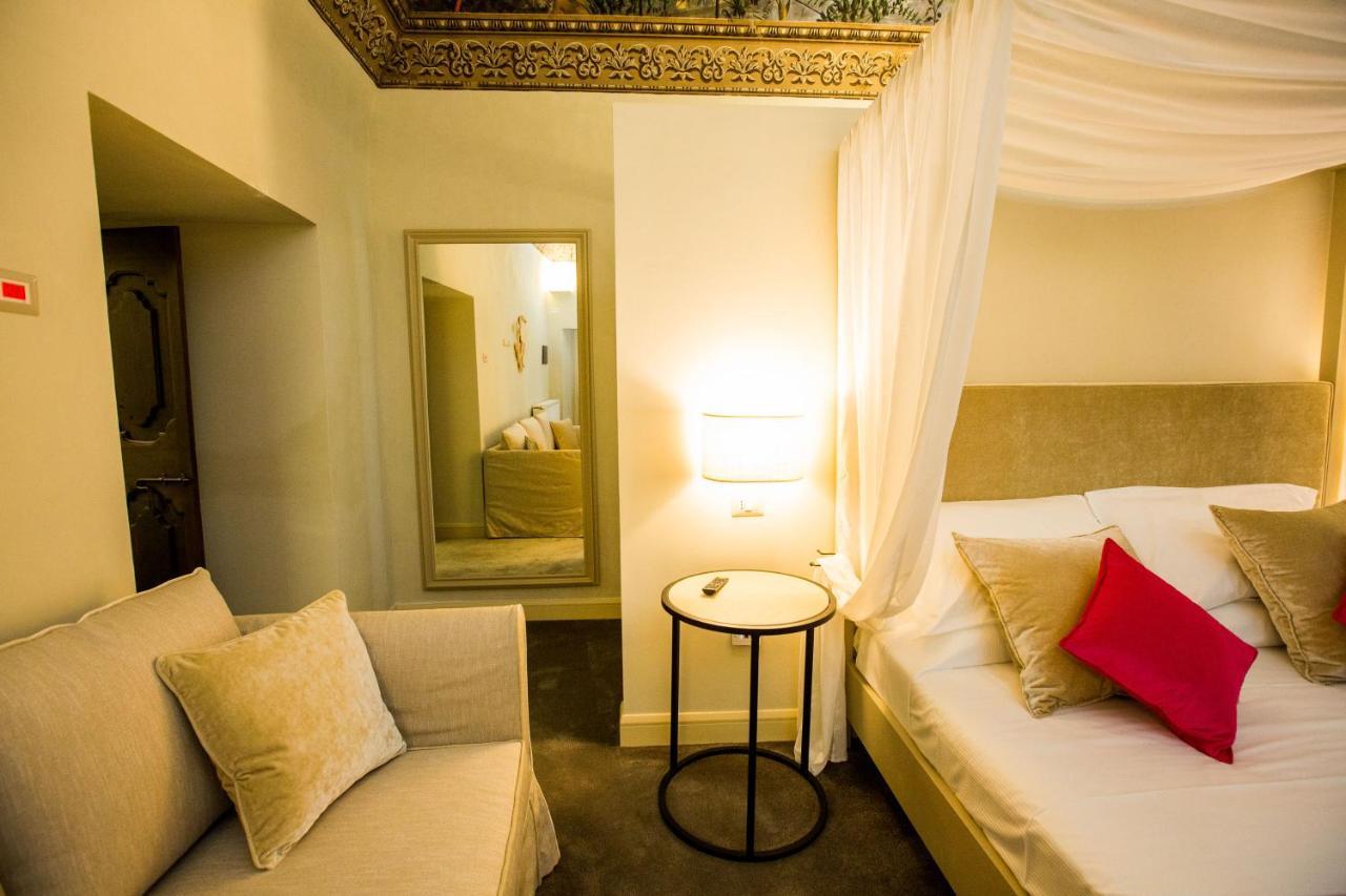 Palazzo Franceschini Hotel Cascia Kültér fotó